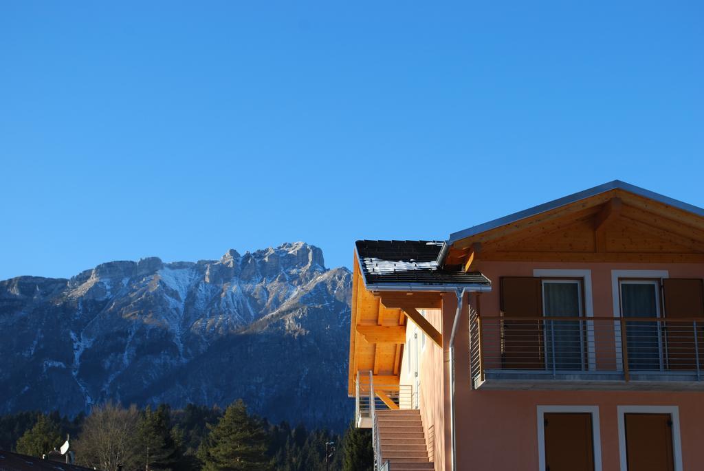 Hotel Elbele Garni Folgaria Bagian luar foto